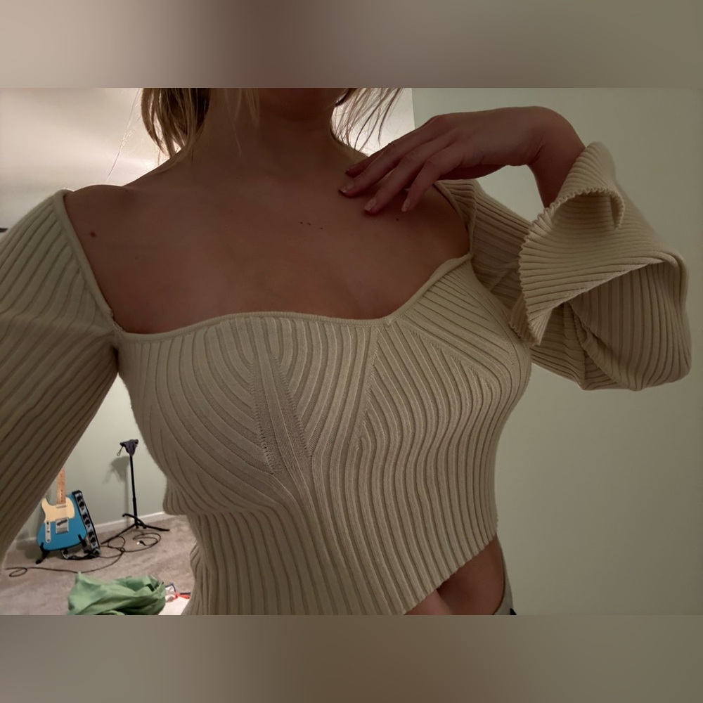 TWO Urban Outfitters Juliet Sweaters